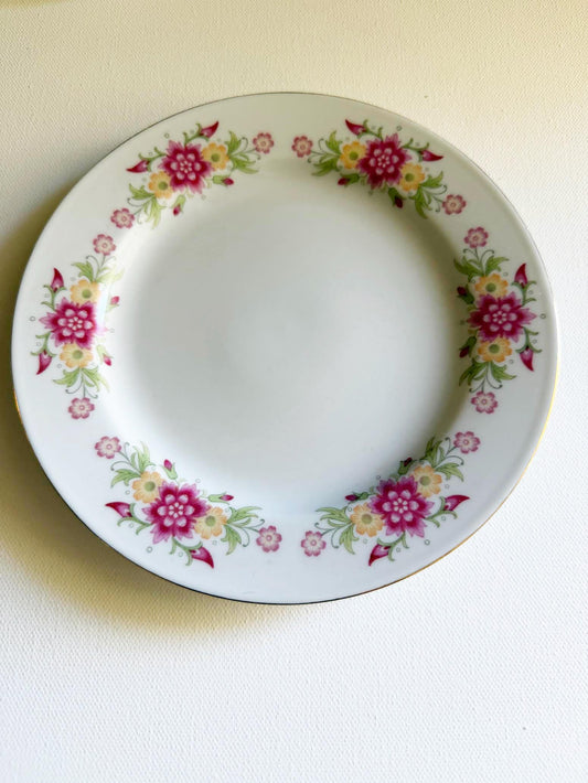 Custom Hand-Painted Dog Portrait on a Vintage Plate, Corsage , size 7"