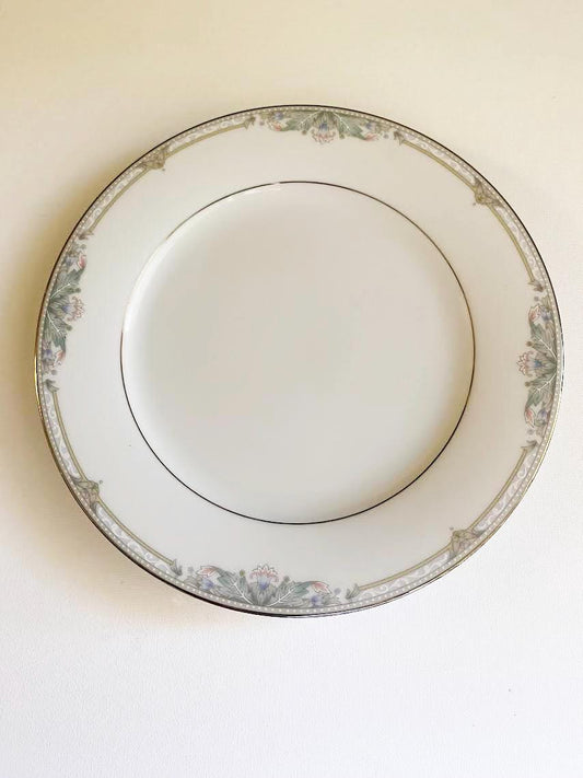 Custom Hand-Painted Dog Portrait on a Vintage Plate, Heatherwood, small 6" med. 7.5"