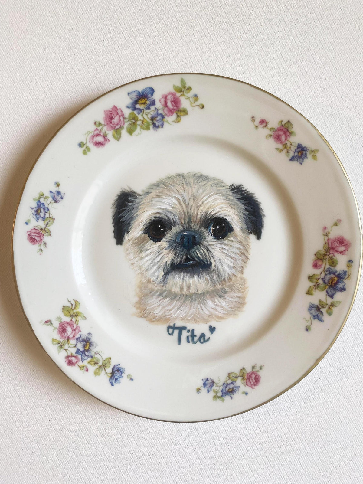 Custom Hand-Painted Dog Portrait on a Vintage Plate, Ribbon swag small 6" small
