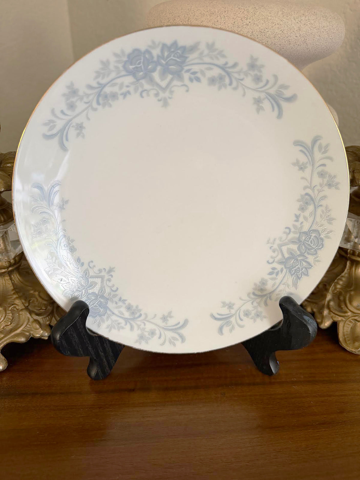 Custom Hand Painted Dog Portrait on Vintage Plate, Baby blue flair, 7.5" medium