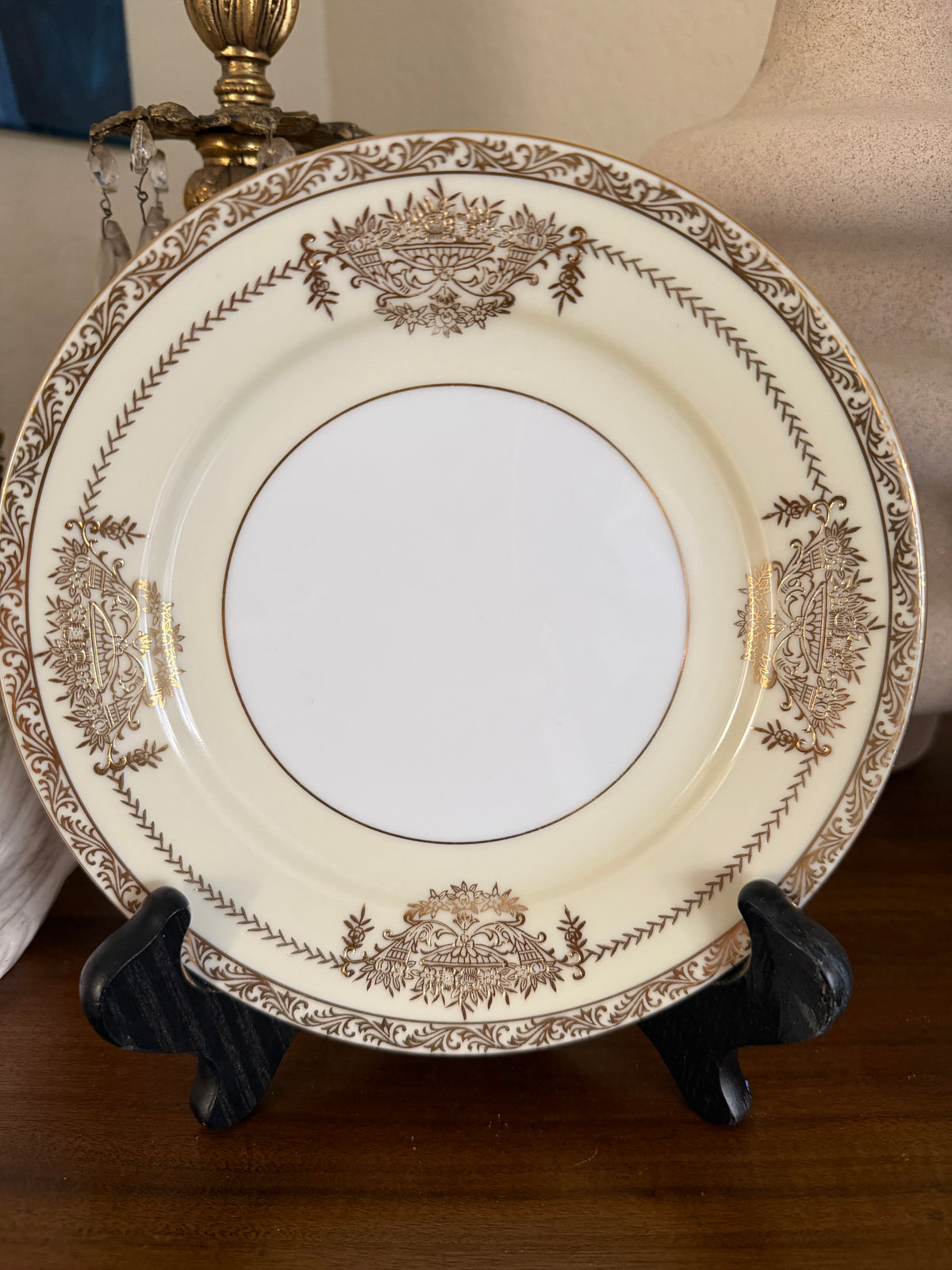 Custom Hand-Painted Dog Portrait on a Vintage Plate, Penelope,  Medium 8"
