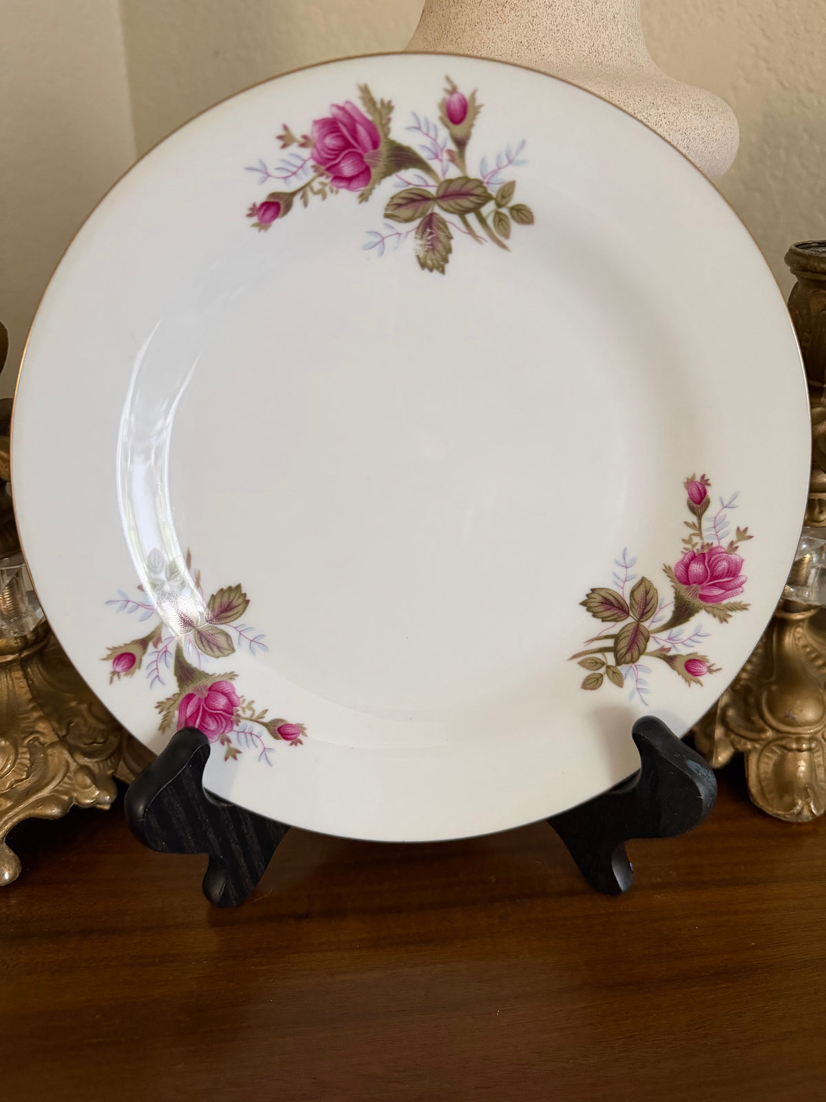 Custom Hand-Painted Dog Portrait on a Vintage Plate, pretty roses, Medium 8"