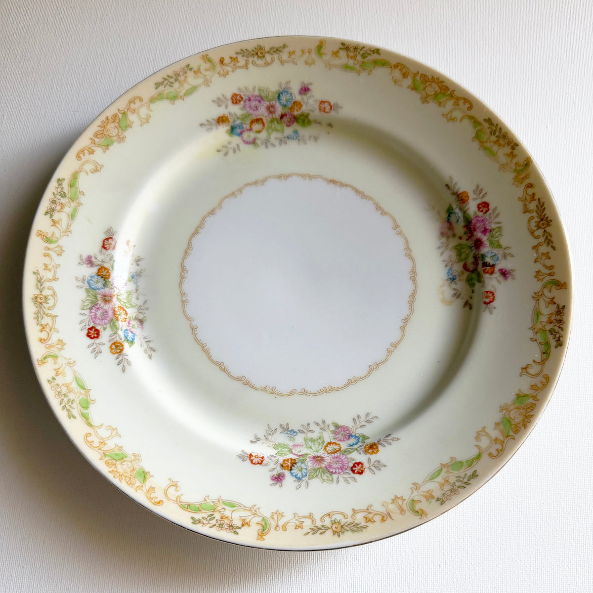Custom Hand Painted Dog Portrait on Vintage Plate, Topaz floral, 7.5" medium